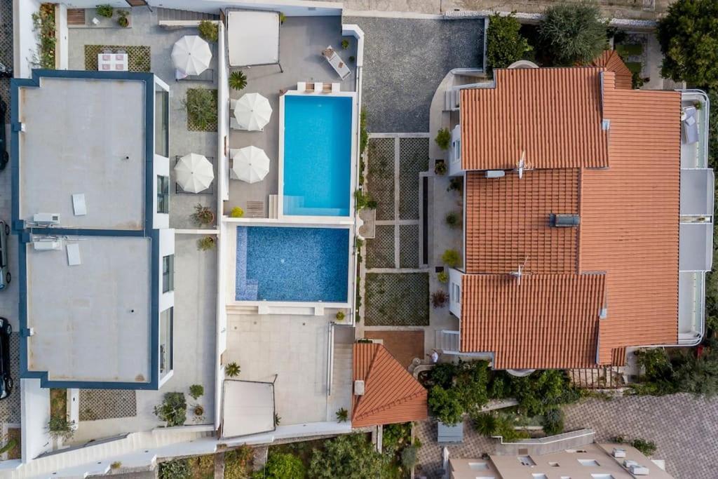 Holiday Home Lolina,Sea On A Palm! Heated Pool Trogir Eksteriør billede
